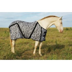 Same design as Zebra coat to keep flies and other bugs away. 